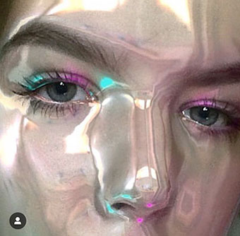 lesklá pleťová maska ​​- kde najdete na Instagramu