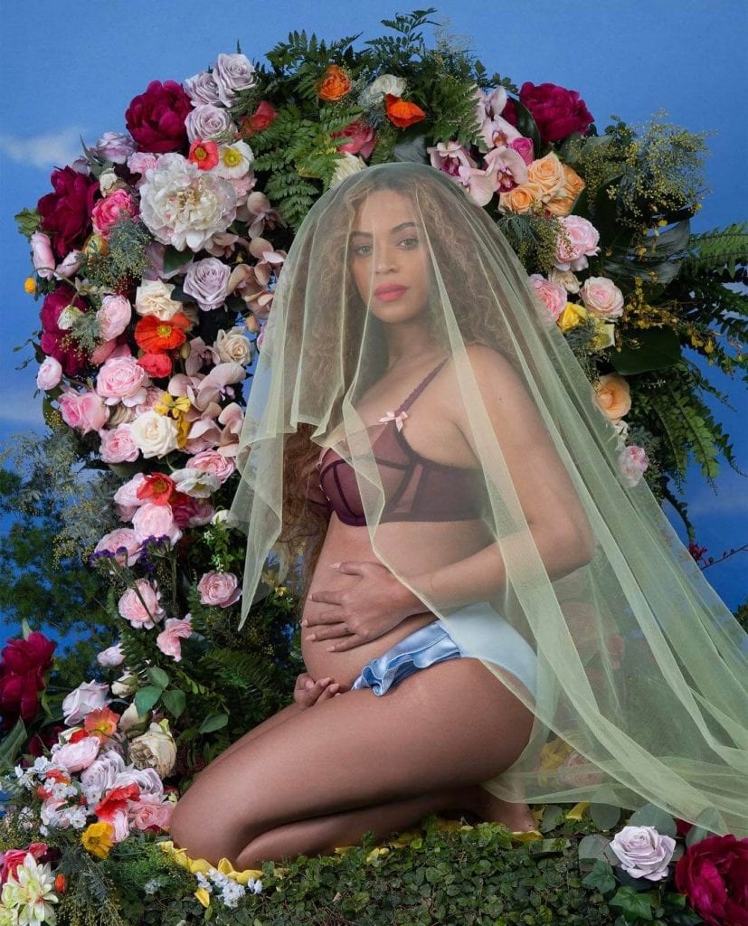 Beyonce, těhotná s dvojčaty Instagram
